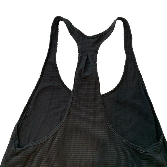 Lululemon 105 Singlet Black, Size 6 - Picture 5 of 5